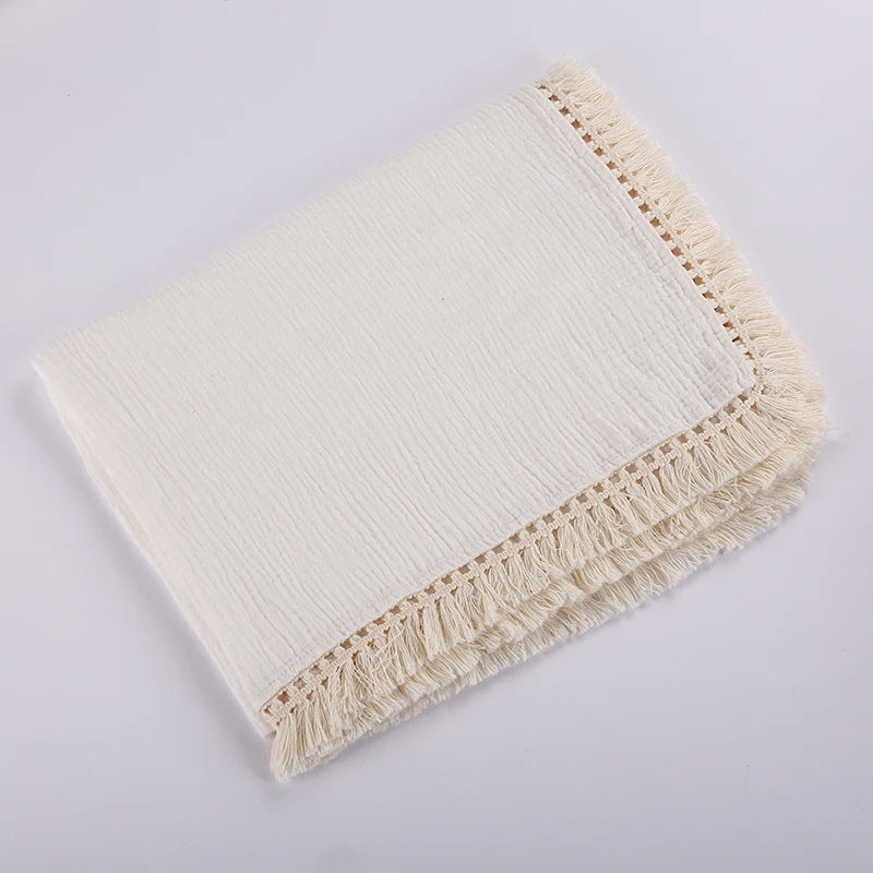 Couverture Gaze & Pompons – Douceur Coton pour Nouveau-né