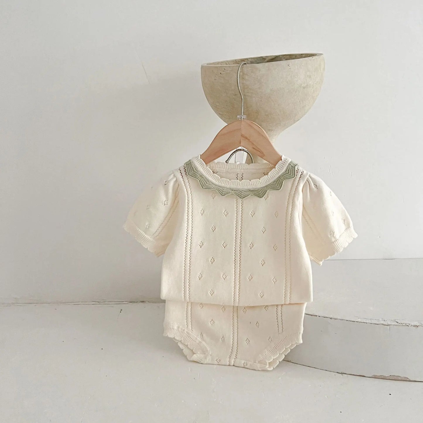 Petit duo tricoté – Ensemble été en maille ajourée