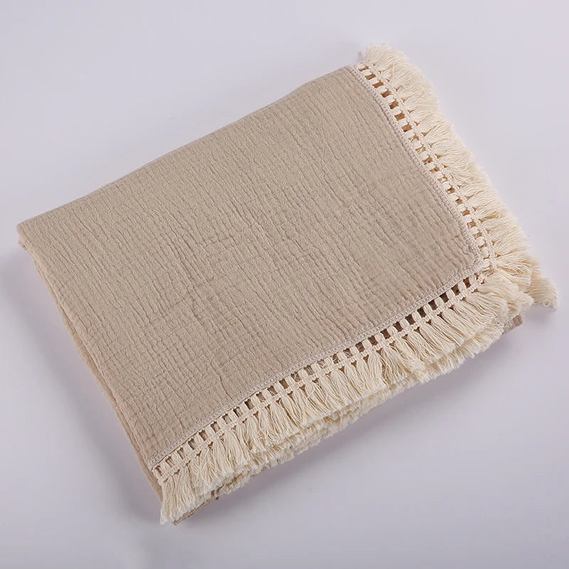 Couverture Gaze & Pompons – Douceur Coton pour Nouveau-né