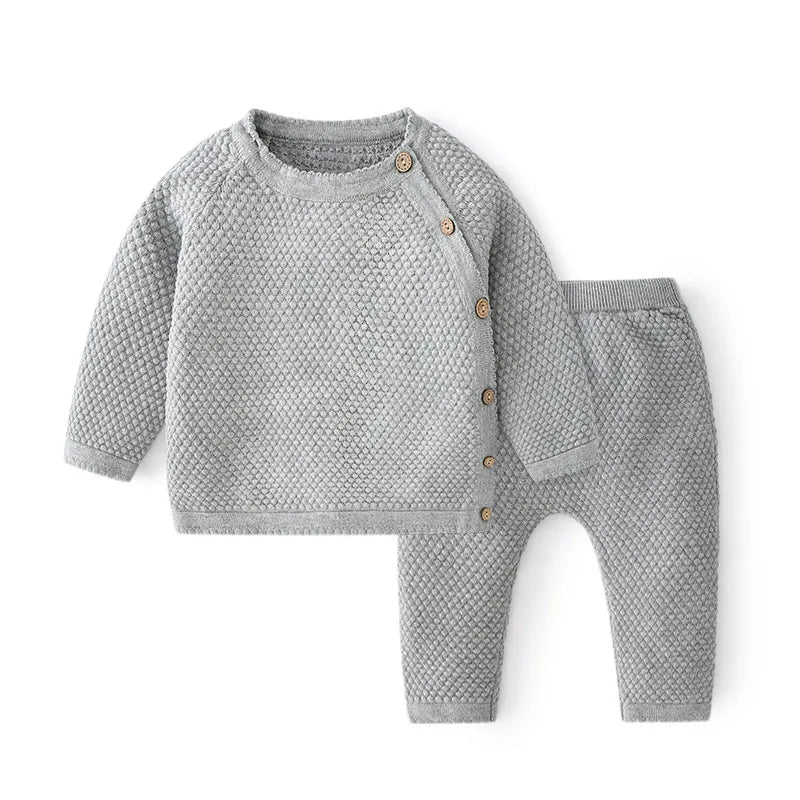 Doux Cocoon – Ensemble Tricot Bébé (Pull + Pantalon)