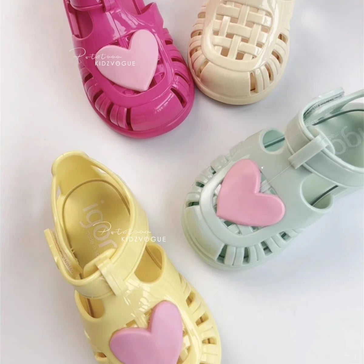Sandales Douces d’Été – Petits Petons Stylés
