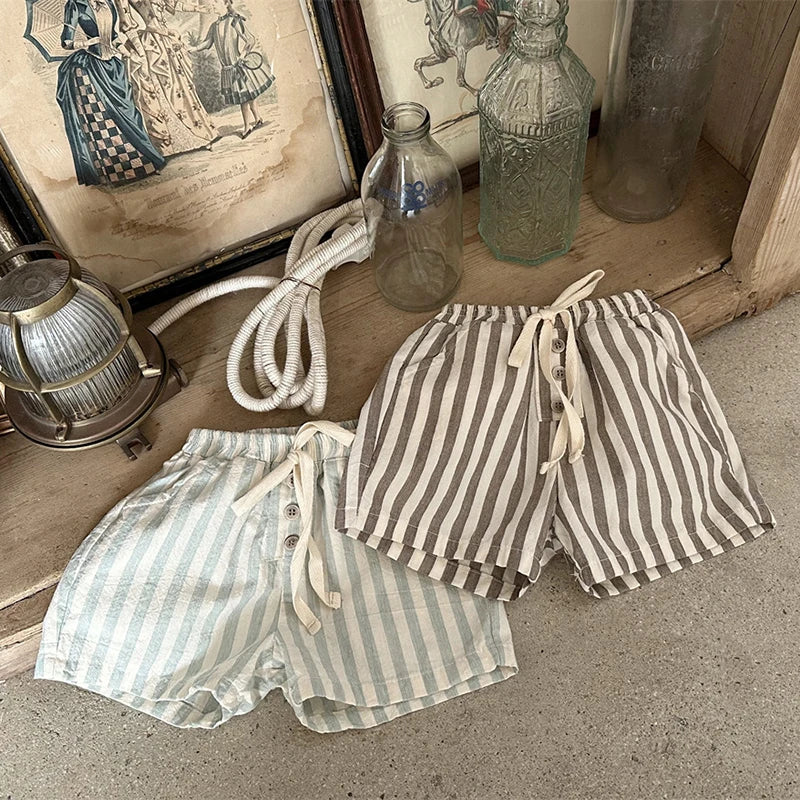 Short Rayé Vintage – Boutonné & Douillet (0 à 24 mois)
