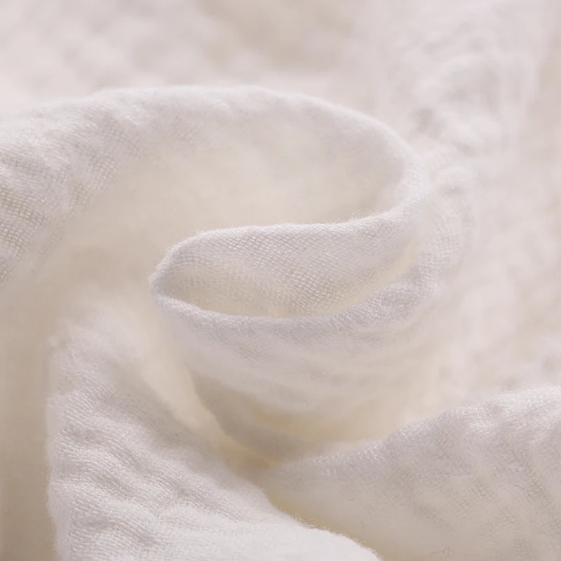 Couverture Gaze & Pompons – Douceur Coton pour Nouveau-né