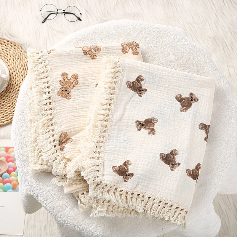 Couverture Gaze & Pompons – Douceur Coton pour Nouveau-né