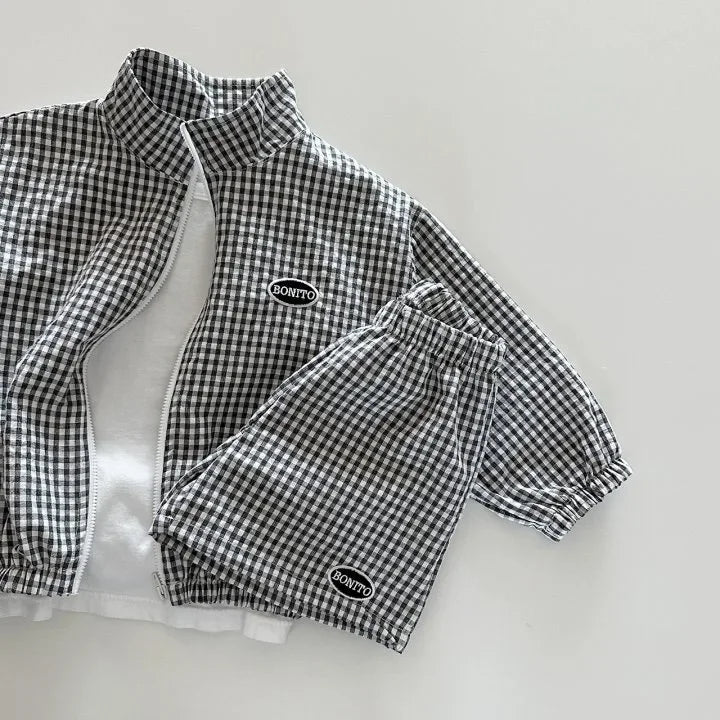 Ensemble Petit Carreau – Veste zippée & short assorti