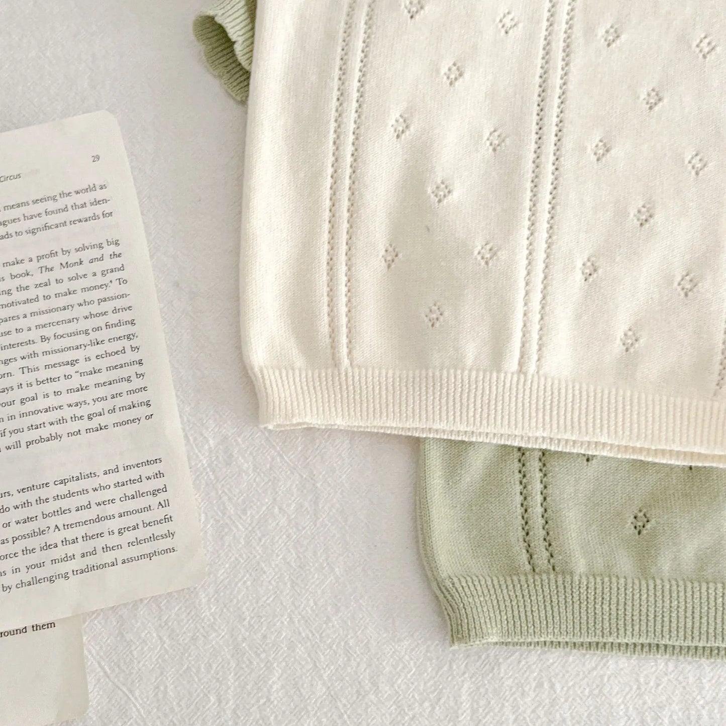 Petit duo tricoté – Ensemble été en maille ajourée